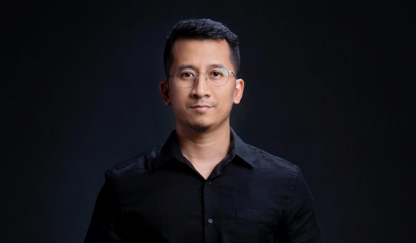 Ar. Adam Ravka Batra, IAI